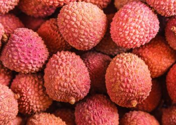Benefícios da Lichia: fruta chinesa que conquista o paladar dos brasileiros