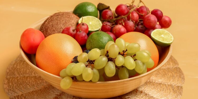 Frutas (imagem: Canva)