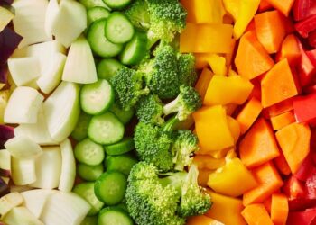 Frutas e legumes (imagem: Canva)