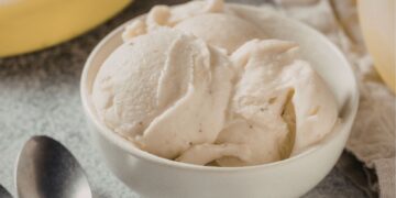 Sorvete de banana (imagem: Canva)