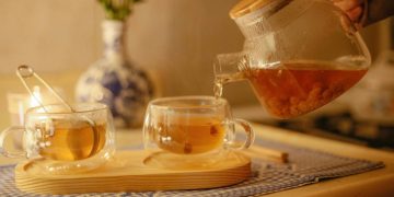 Chá (imagem: betül akyürek de Pexels - via Canva)